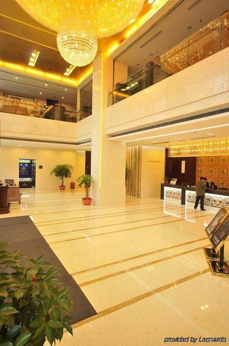 Weifang Internation Financial Hotel Interior photo